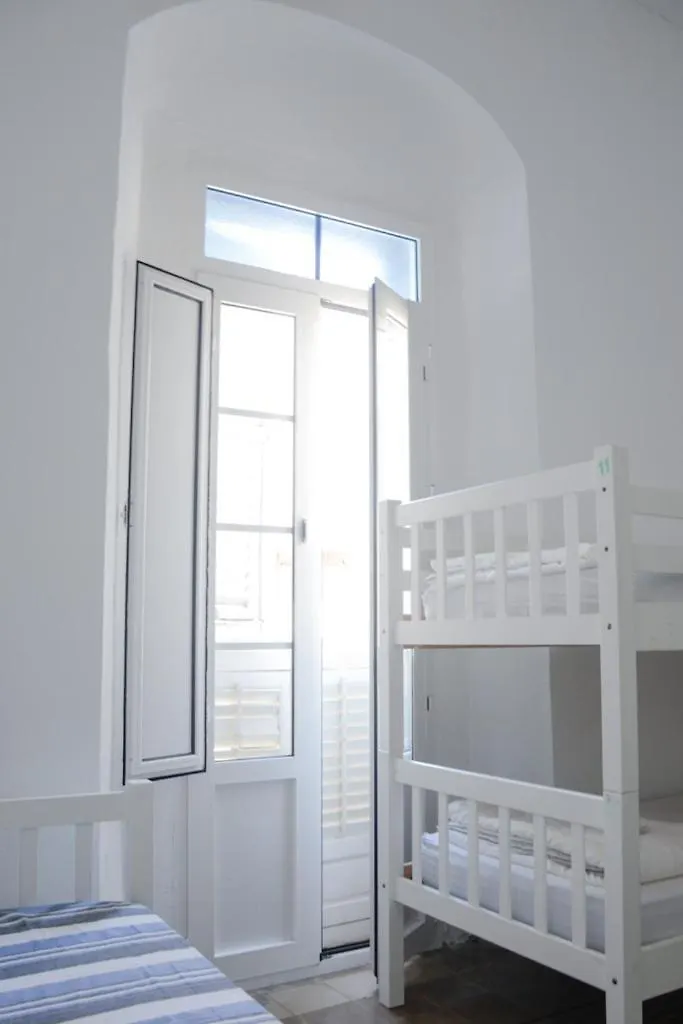 Guest house Lion Hostel By Kitesurf Tarifa
