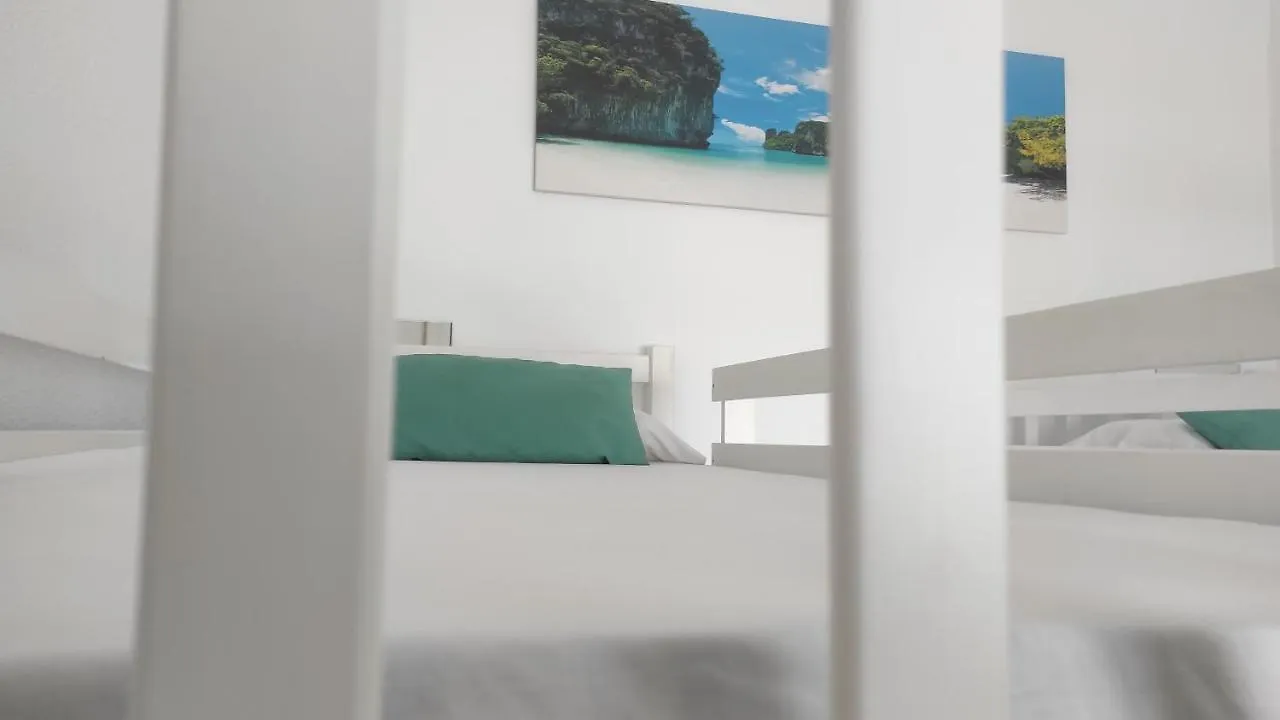 Lion Hostel By Kitesurf Tarifa